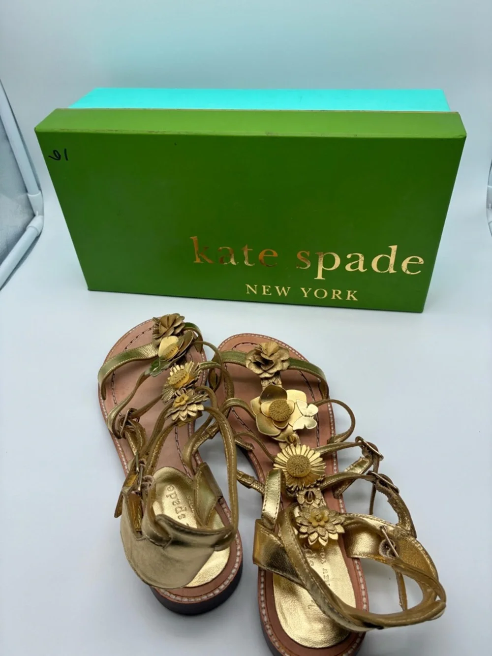 NWB Kate spade gold with flower sandals